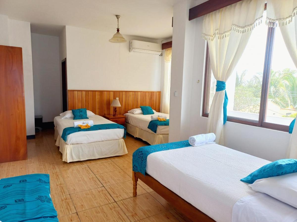Hotel Sula Sula Puerto Villamil Eksteriør bilde